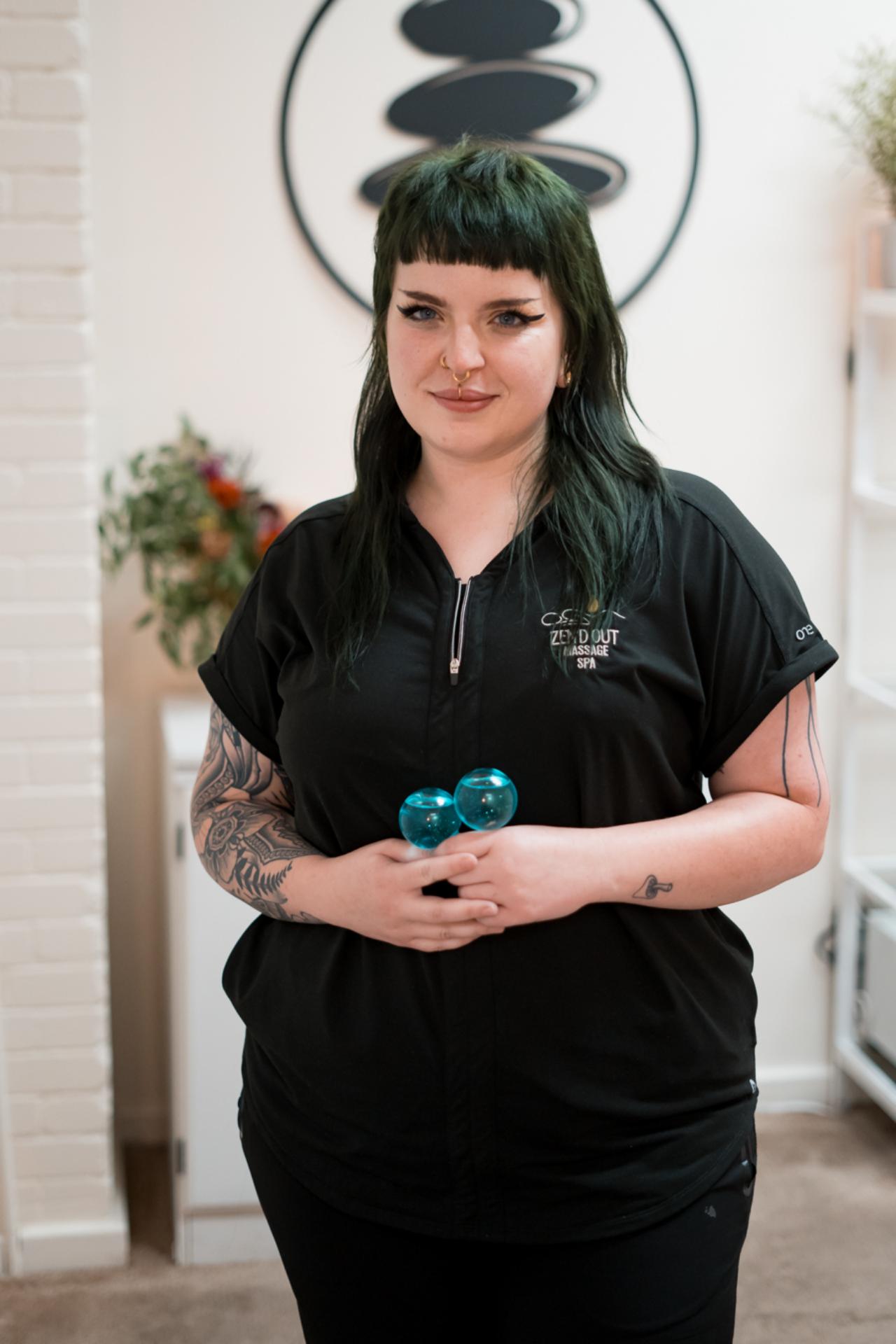 Experience the best massage spa at Zend Out Massage Spa Denver CO 24